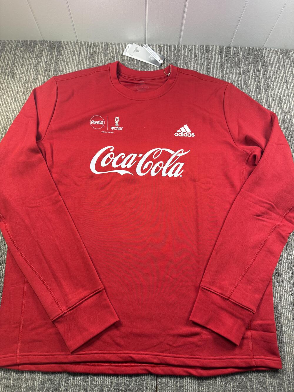 FIFA World Cup Qatar 2022 Sweatshirt Mens XL Red FIFA Soccer Adidas Coca-Cola